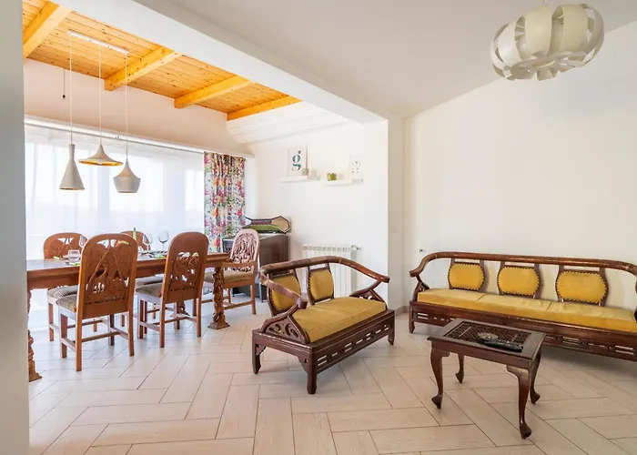 Daire Attico Panoramico A Tortolì